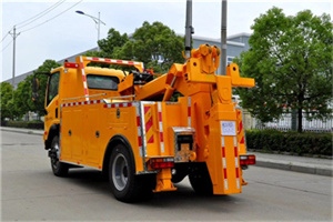 崆峒高速路拖车费